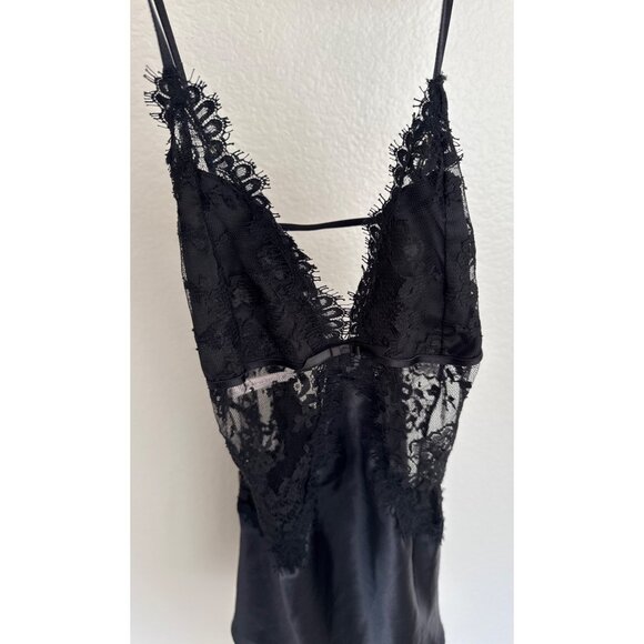 Victorias Secret Very Sexy Black Lace & Satin Chemise size S - Picture 7 of 7
